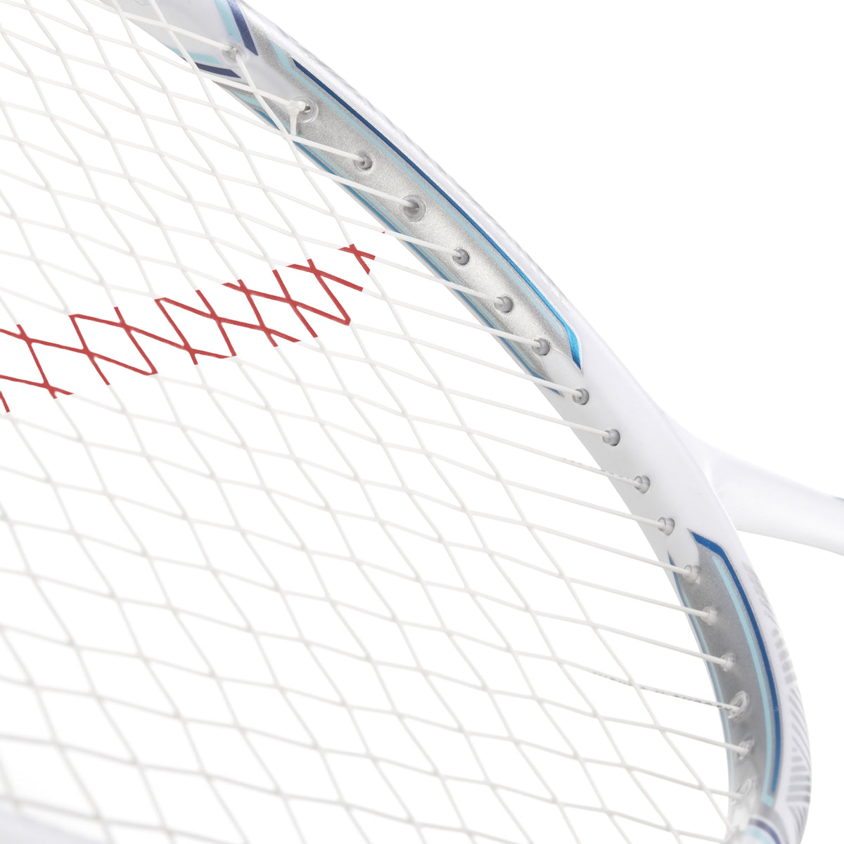 MIZUNO ALTIUS 77 White/Light Blue badminton racquet – frame and string-bed display detail